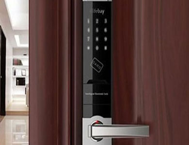 江城24小时上门开锁公司